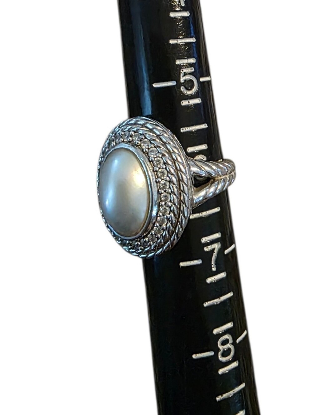 Judith Ripka Silver Oval Pearl Ring - Picture 3 of 3